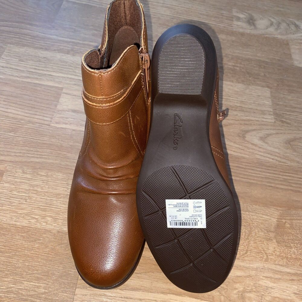 Clarks Womens Collection Emily 2 Belle Boots Tan Leather Size 5.5M NEW - Picture 10 of 14